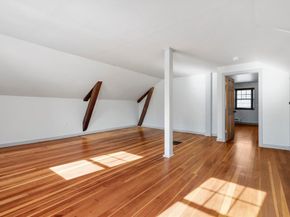 2294 Providence Rd, Northbridge MA 01534