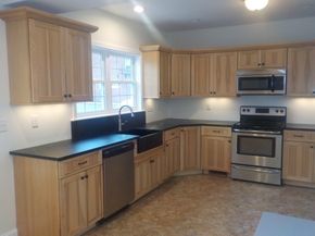 12 Market Street, Blackstone MA 01504