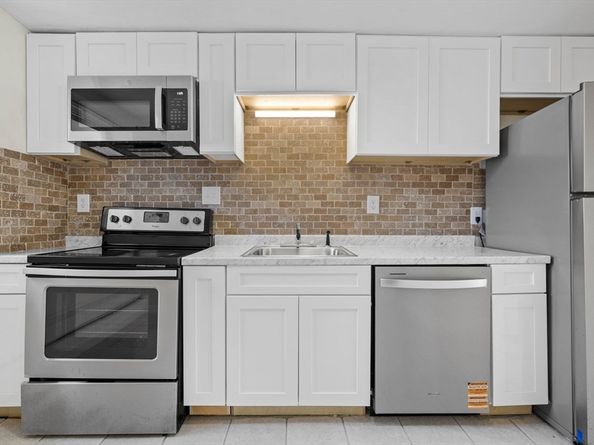 66 Bryon Rd 2, Boston MA 02467