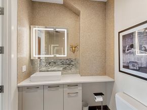 150 Dorchester Ave 604, Boston MA 02127