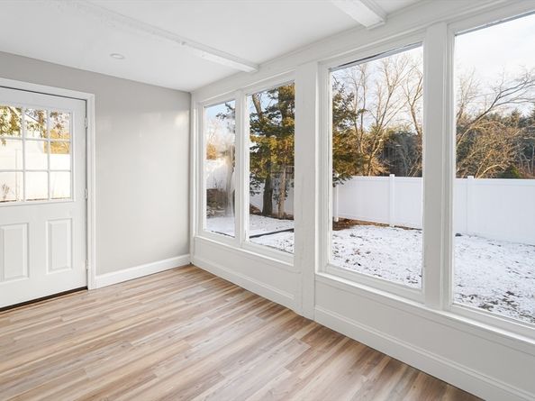 98 Southville 2, Southborough MA 01772