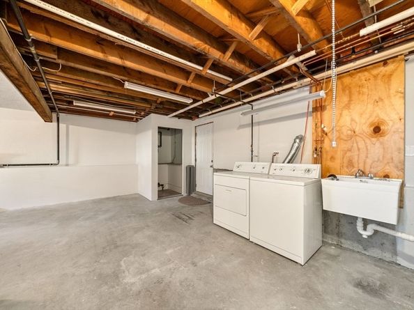 19 Rock Island Road, Quincy MA 02169