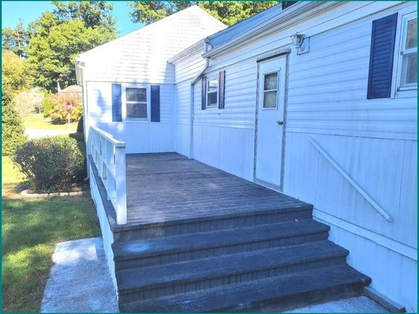 1 Ferndale Drive, Halifax MA 02338