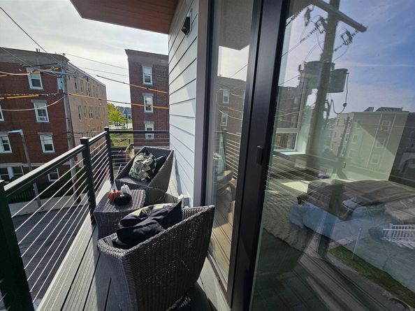 64 Alpine St 304, Boston MA 02119