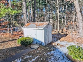 40 Maureen Drive, Tewksbury MA 01876
