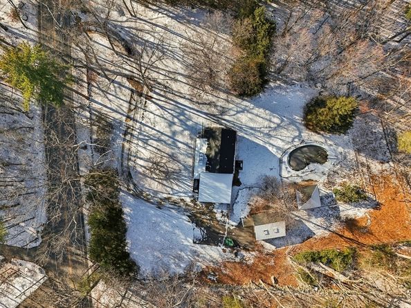 143 Hudson Rd, Stow MA 01775