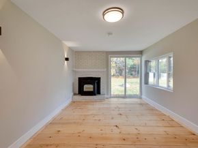 34 Irving Dr, Walpole MA 02081