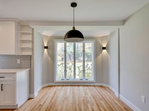 34 Irving Dr, Walpole MA 02081