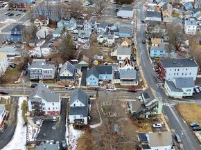 210 Nichols St, Gardner MA 01440