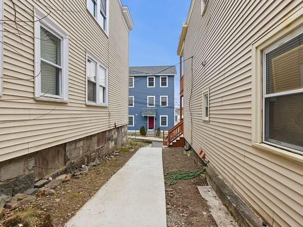 133 Marlborough St, Chelsea MA 02150