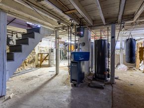 31 Clark St, Spencer MA 01562