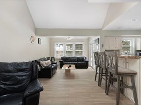 34 Rosslare Drive 108, Worcester MA 01602