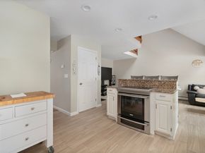 34 Rosslare Drive 108, Worcester MA 01602