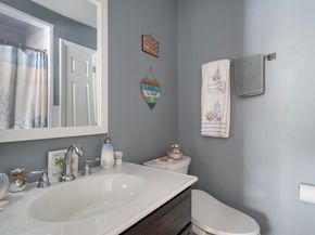 34 Rosslare Drive 108, Worcester MA 01602