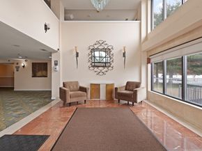 8 9th 513, Medford MA 02155