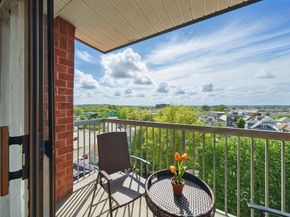 8 9th 513, Medford MA 02155