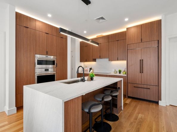 58 Kent 404, Brookline MA 02445