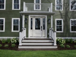 10 Popes Lane, Hingham MA 02043