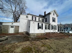 105 Oakdale Ave, Dedham MA 02026