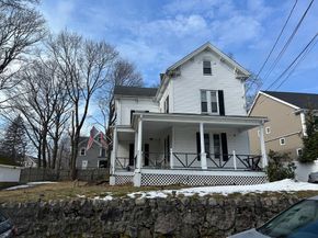 105 Oakdale Ave, Dedham MA 02026