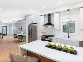 96 Burpee Rd 1, Swampscott MA 01907