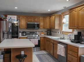 93 A Lexington St, Burlington MA 01803