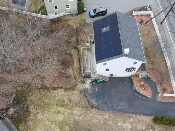 93 A Lexington St, Burlington MA 01803