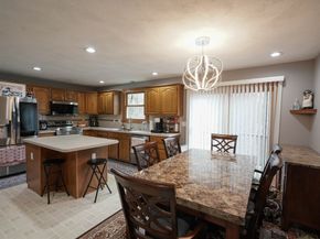 93 A Lexington St, Burlington MA 01803