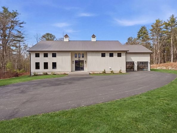41 Myrtle St, Norfolk MA 02056