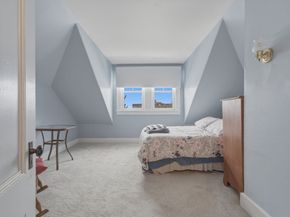 15 Grosvenor Park, Lynn MA 01902