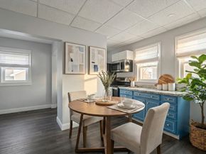 16 West St, Milton MA 02186