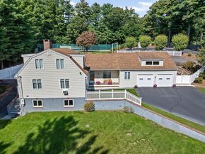 18 James Rd, Duxbury MA 02332