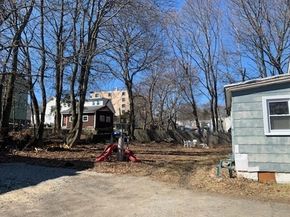 7-A Versailles St, Marlborough MA 01752