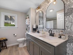 79 Humes Ave, Worcester MA 01605