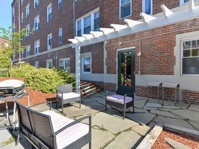 21 Bradlee Rd 52, Medford MA 02155