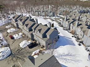 34 Boulderbrook Dr 34, Peabody MA 01960