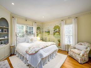 32 Sears Road, Southborough MA 01772