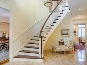 32 Sears Road, Southborough MA 01772