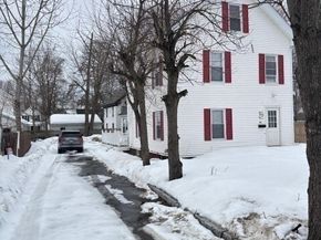 60 Silver Lake St, Athol MA 01331