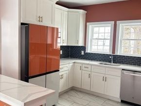 60 Silver Lake St, Athol MA 01331