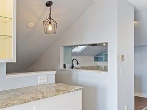 35 Middle St 4, Gloucester MA 01930