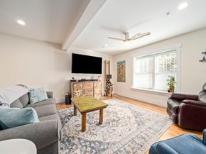 76 Court St 4, Plymouth MA 02360