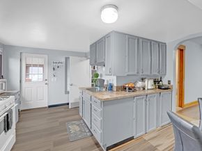 54 Airport, Fitchburg MA 01420