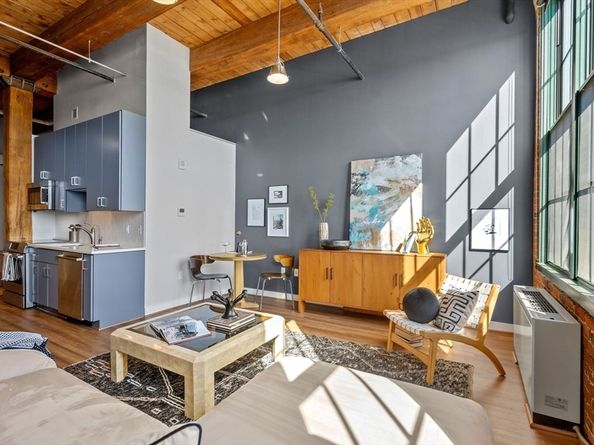 63 Melcher St 307, Boston MA 02210