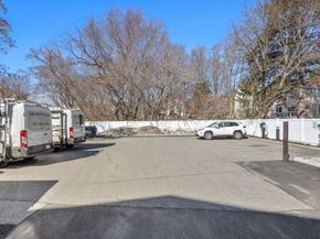 421 High St 203B, Medford MA 02155