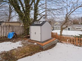 35 Dustin St, Worcester MA 01604