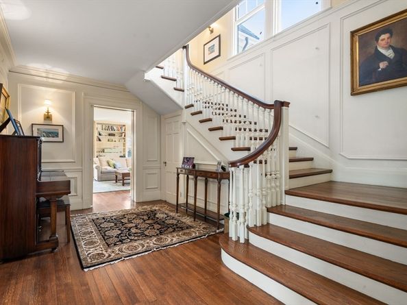 570 Bridge Street, Dedham MA 02026