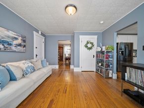 25 Eden St 2, Salem MA 01970