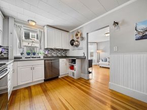 25 Eden St 2, Salem MA 01970