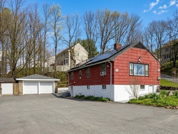 222 Walnut St, Saugus MA 01906